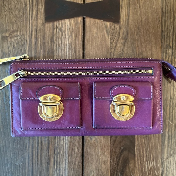 Marc Jacobs zip clutch - Picture 1 of 4